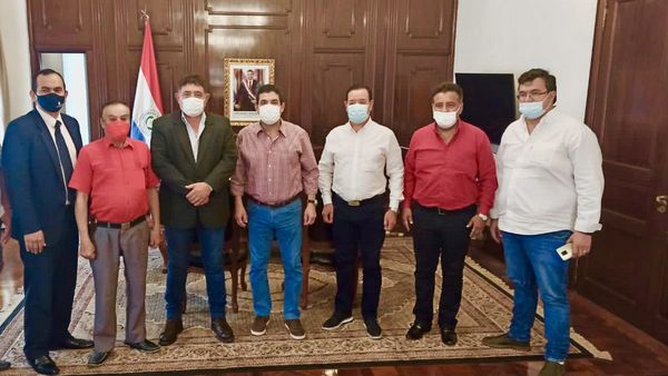 Velázquez y Cuevas quisieron sacar rédito político en crisis de fleteros