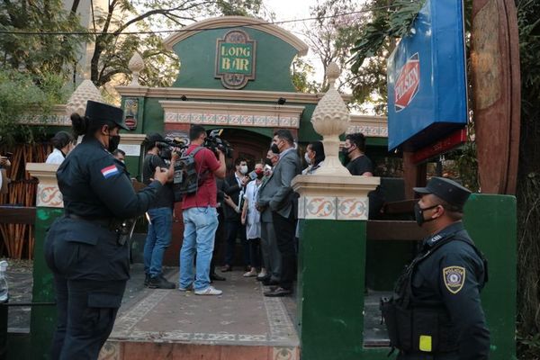 Ratas en Long Bar: municipios deben intervenir locales gastronómicos insalubres, aclara INAN - Nacionales - ABC Color