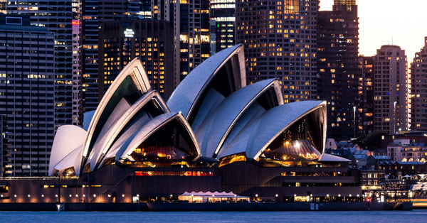 Australia extiende por un mes la cuarentena en Sídney: Autoridades imponen toque de queda - C9N