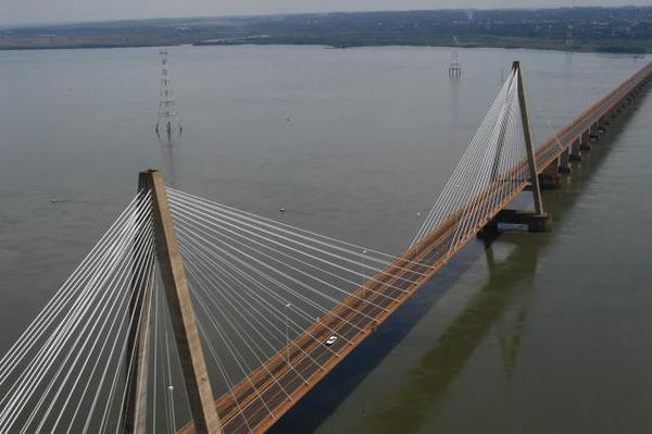 Plantean la posibilidad de habilitar el puente Encarnación-Posadas | Ñanduti