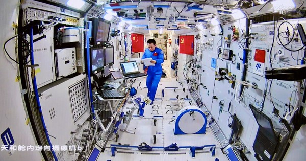 La Nación / Astronautas chinos realizaron una nueva caminata espacial