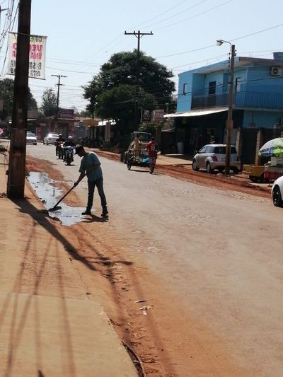Tras reclamos, pavimentan la avenida Amambay de Santa Ana - La Clave