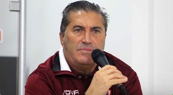 Venezuela, rival de Paraguay, sin seleccionador - Fútbol Internacional - ABC Color