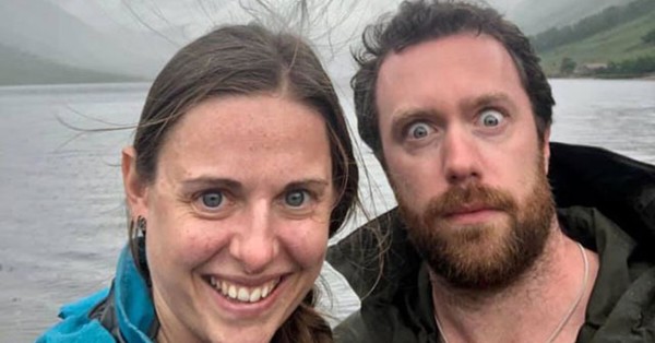 El selfie que estuvo a punto de costarle la vida a una pareja en Escocia - SNT