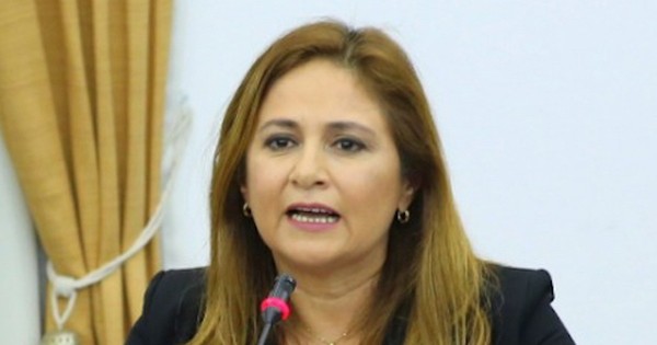 La Nación / Lorena Segovia no descarta postularse a la Corte, pero niega ser favorita para la terna