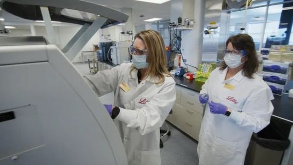 Reino Unido aprobó un tratamiento con anticuerpos monoclonales para el coronavirus | .::Agencia IP::.