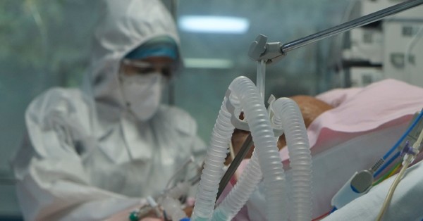 Estudio de la Universidad de Michigan identifica varios fármacos que tienen potencial contra el Covid-19 - SNT