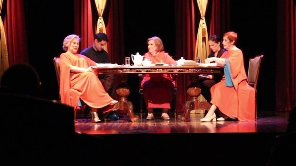 Diario HOY | El arte del "Verbo" conjugado por 'Las Damas del Teatro' paraguayo