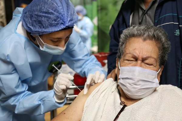 Gobierno colombiano confirmó que aplicarán tercera dosis contra el Covid-19 - Megacadena — Últimas Noticias de Paraguay