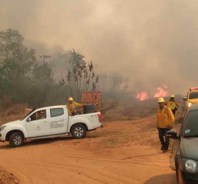 Incendio descontrolado afecta ya al 70% del Parque Nacional Cerro Corá