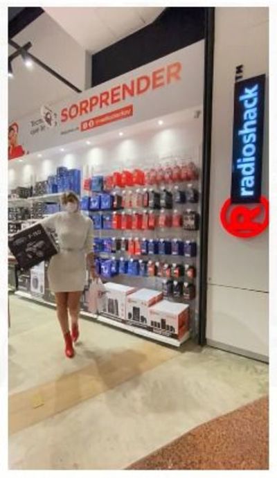 Radio Shack reabre sus puertas de la mano de Unicomer, en el Shopping del Sol - Empresariales - ABC Color