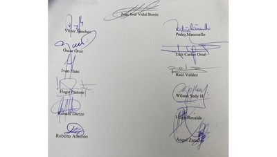 Camioneros levantan paro tras conseguir acuerdo