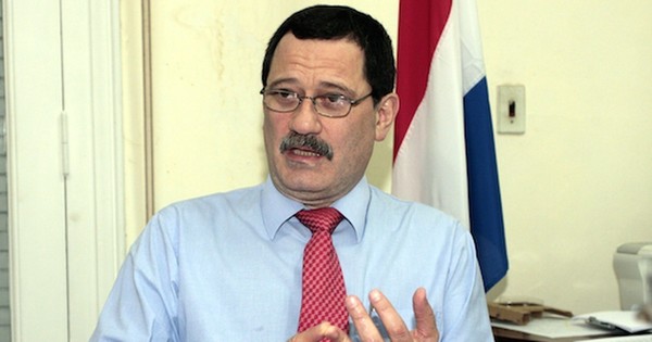 La Nación / Pedido de censura de Espínola: Duarte insta al Gobierno a rectificar su rumbo