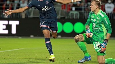 Kylian Mbappé lidera triunfo de París Saint-Germain