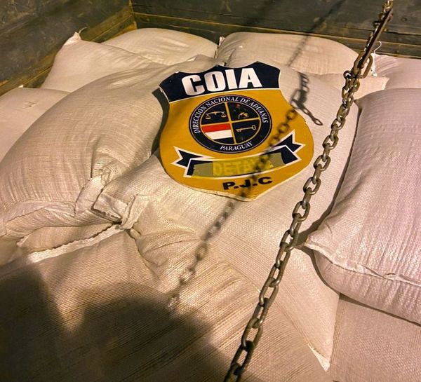 En operativo anti contrabando el COIA incautó 7 mil kilos de poroto