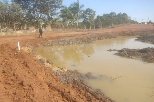 Allanan establecimiento rural por supuesta alteración de cauces hídricos