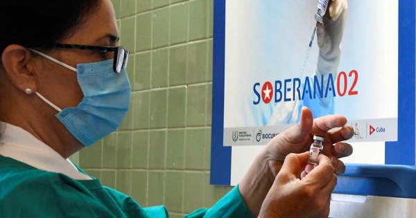 La Nación / Cuba aprueba el uso de otras dos vacunas
