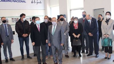 El canciller inaugura  nueva sede de Consulado en La Plata