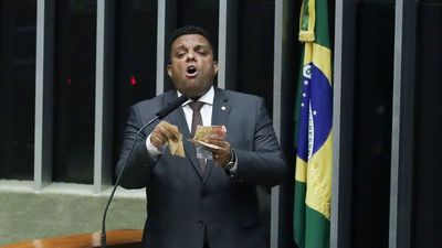 Allanan bienes de diputado aliado de Bolsonaro