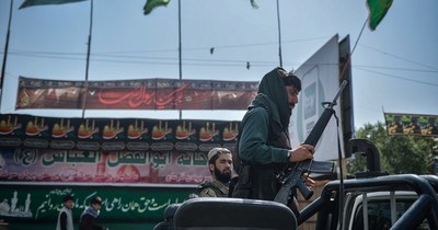 La Nación / Talibanes impiden que los empleados del gobierno afgano vuelvan a trabajar