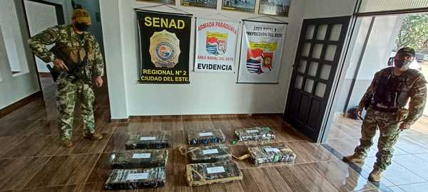 En controles fluviales SENAD y la Armada Paraguaya confiscan cargas a traficantes de frontera