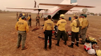 SEN y bomberos se preparan para combatir incendio que se acerca desde Bolivia
