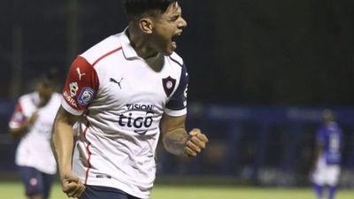 Cerro Porteño y una visita de cuidado en Villa Elisa