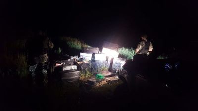Incautan marihuana, cigarrillos y réplicas de armas de contrabando