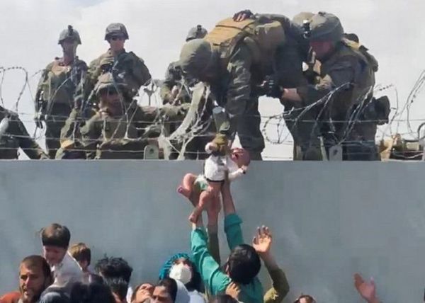 Biden dice que no puede garantizar el resultado de la salida de Kabul