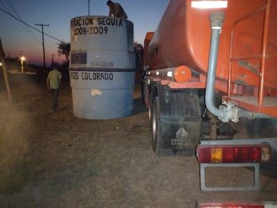 Unos 40.000 litros de agua llegaron a Pozo Colorado - Nacionales - ABC Color