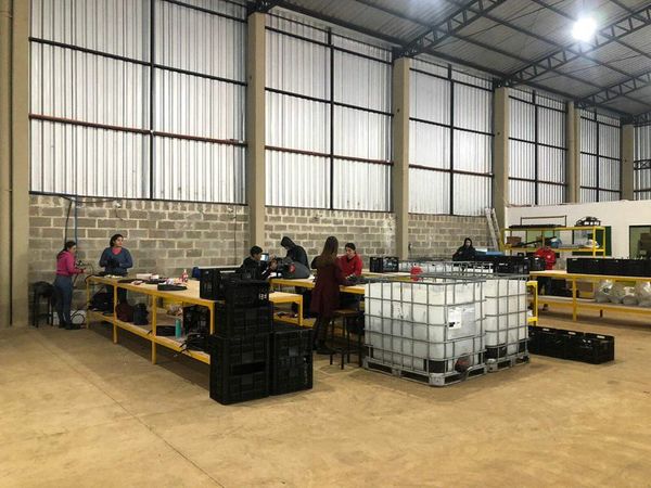 Nueva fábrica entra en operación y sigue obra de otras industrias en Hernandarias - ABC en el Este - ABC Color