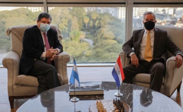 Paraguay solicitó apertura gradual de fronteras con Argentina