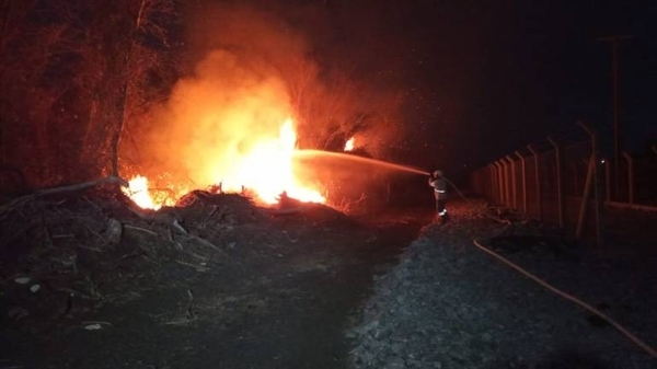 Diario HOY | CECON ayudó a controlar incendio y rescató animales