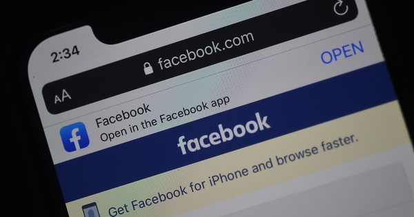 La Nación / Facebook dice que ayuda a reducir la “vacilación” sobre las vacunas anti-COVID