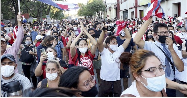 La Nación / Unos 285.000 jóvenes votarán por primera vez gracias a la inscripción automática
