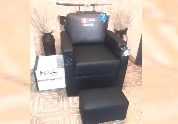 Crónica / Sillones con conservadora para enfriar la rubia