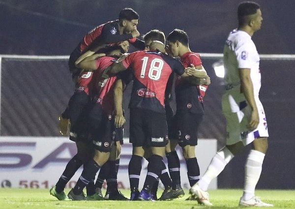Crónica / “Final” de seis puntos entre “12” y River Plate