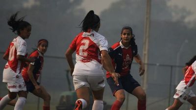 Las ciclónicas siguen en racha en el femenino