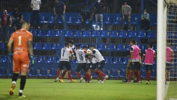 Cerro Porteño lo da vuelta y festeja en Villa Elisa