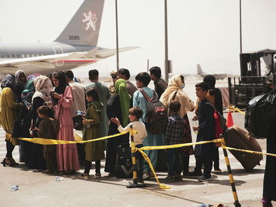 EE.UU pide ayuda a las aerolíneas comerciales para trasladar a los evacuados que salgan de Afganistán