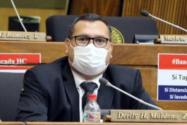 Diputado Maidana advierte de "un itinerario político" con aliados en el Senado que busca "tomar el poder por las armas" - ADN Digital
