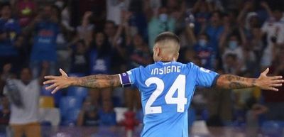 El Nápoles enseña los músculos ante el Venecia - Fútbol Internacional - ABC Color