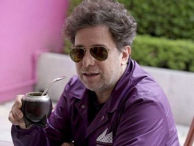 Calamaro construye su propio mito con el documental