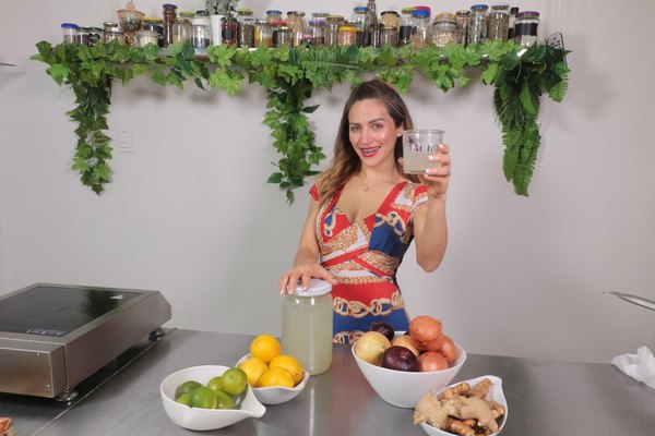 Crónica / APRENDÉ CON CLAUDIA. Desde hoy nos va a enseñar a cocinar platos saludables