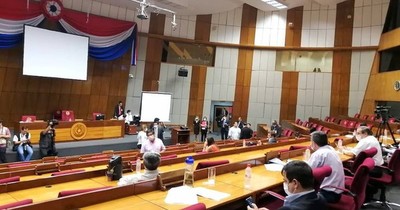 La Nación / Parlamentarios se preparan para la evaluación del Gafilat