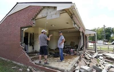Reportan más de 20 fallecidos y 17 desaparecidos en Tennessee tras histórica inundación