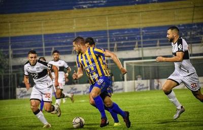 Nuevo golpe bajo para Olimpia: Luqueño superó al Decano por 2-0