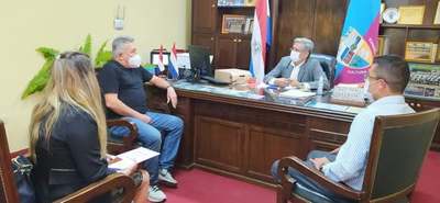 "Romerito" visitó al Gobernador del Guairá - Noticiero Paraguay