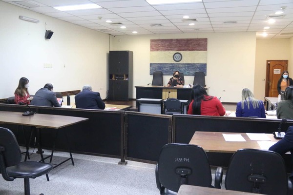 Caso Renato: Abogado reitera que conducta de la doctora no tiene nexo con la muerte del menor | Ñanduti