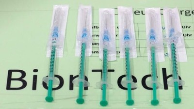 Pfizer es la primera vacuna contra el Covid-19 - La Clave